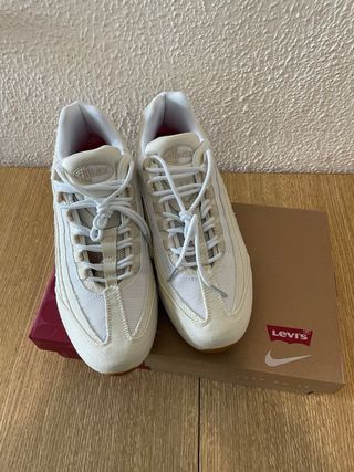 Nike Air Max x Levis Beige/Blanco
