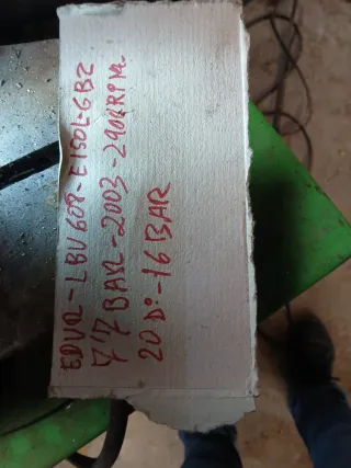 Bomba de agua nueva estraccion y reconduccion