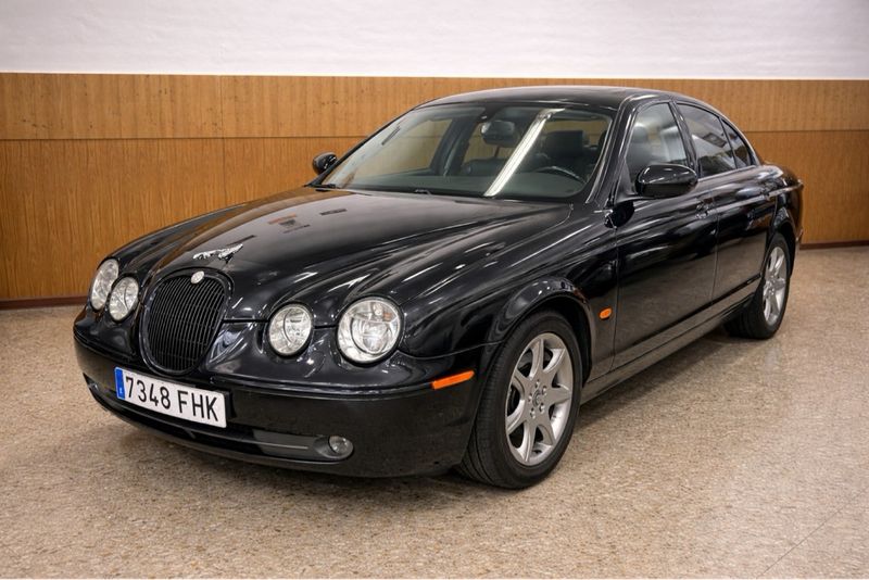Jaguar S-Type 2004 - foto 1