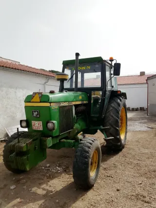 Tractor John Deere 3340