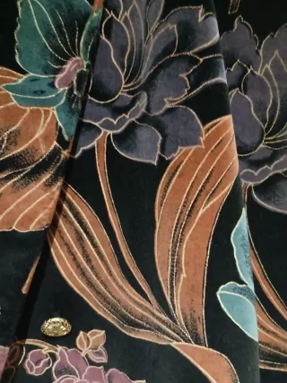 Americana Vintage Floral Negra Morada