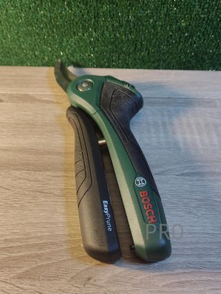 Tijeras de podar a batería Bosch