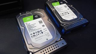 Caja Raid 2 Bahías SATA con Ventilador