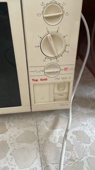 Microondas Moulinex FM 1935 G