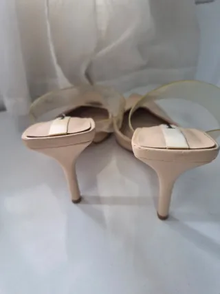 Zapatos Stradivarius Tacon Beige Talla 37