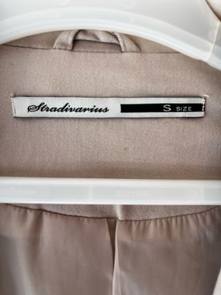 Chaqueta Stradivarius Beige Talla S