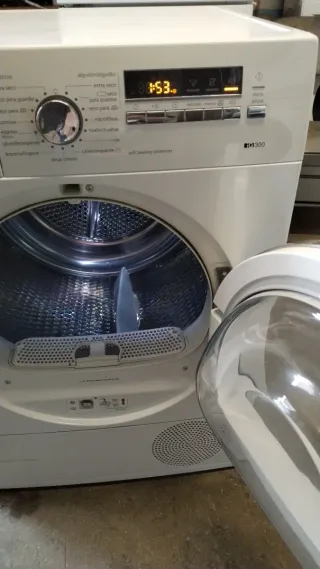 Secadora Siemens Blanca, 9 kilos de secado