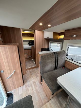 AUTOCARAVANA WEINSBERG 5 PLAZAS