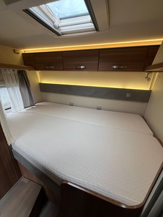 AUTOCARAVANA WEINSBERG 5 PLAZAS