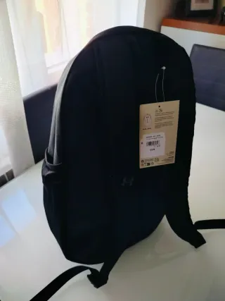 Mochila Under Armour Negra de 26.5 litros