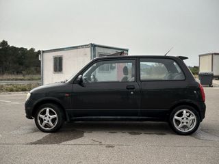 Daihatsu Cuore L 701 2000