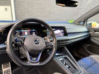 Volkswagen Golf R 2.0 TSI 320 5p DSG7