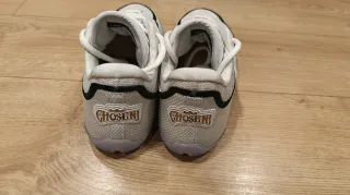 Zapatillas Nike Lebron XXIII Oro Blanco