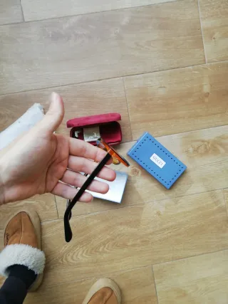 Gafas de sol Gucci negras y amarillas