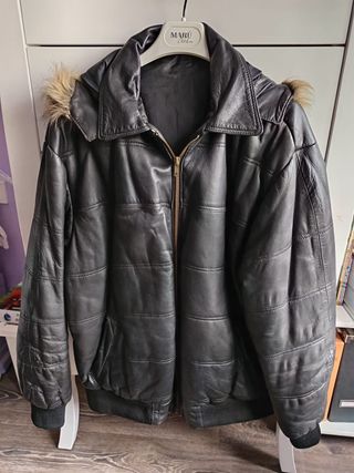 Cazadora Cuero Negra Hombre.
