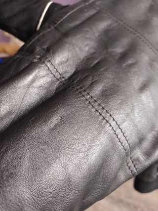 Cazadora Cuero Negra Hombre.