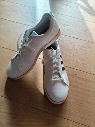 Zapatillas Adidas Hombre. Talla 46 2/3