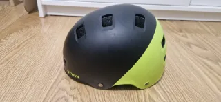 Casco Btwin 520 Fluo Niños Decathlon talla 52-55