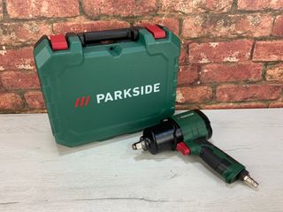 Llave de impacto Parkside PDSS 850 A1