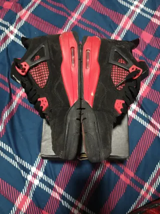 Jordan 4