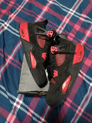 Jordan 4