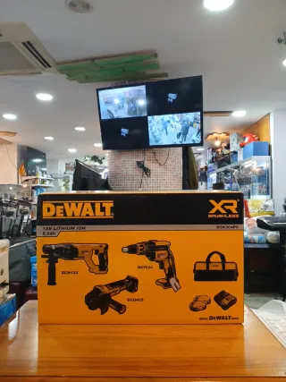 Kit Herramientas Dewalt XR Brushless