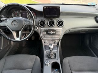 Mercedes-Benz Clase A  180 Cdi