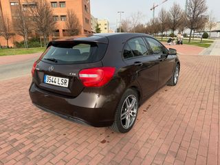 Mercedes-Benz Clase A  180 Cdi