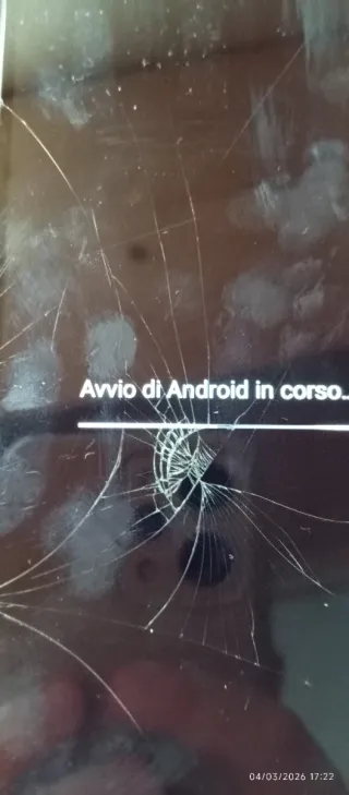 Samsung Galaxy J4+ Oro