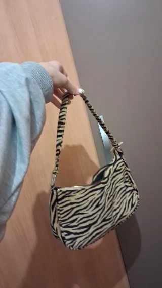 Bolso estampado cebra