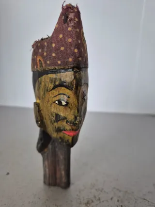 Antigua cabeza marioneta Wayang Golek
