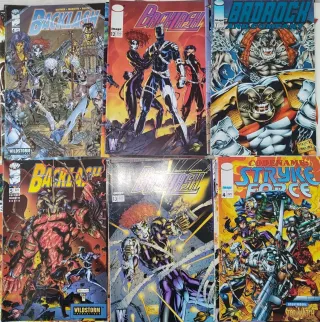 36 comics y 2 tomos de tapa blanda. Comics