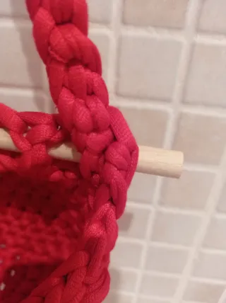 Cesto crochet hecho a mano sin usar