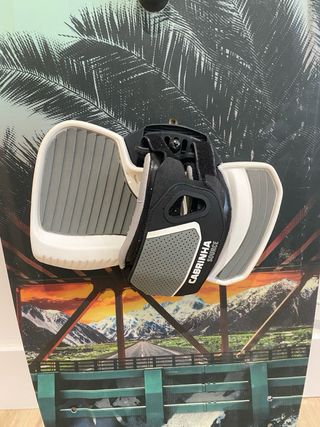 Tabla de kitesurf Cabrinha ACE Hybrid Twintip