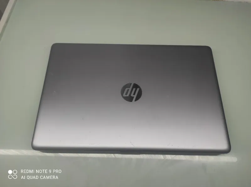 Portátil HP Ryzen 5 Plata afbeelding 2