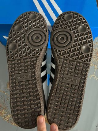 Zapatillas Adidas Samba Blancas y Negras