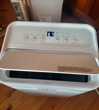 2 Deshumidificadores HTW y Cecotec