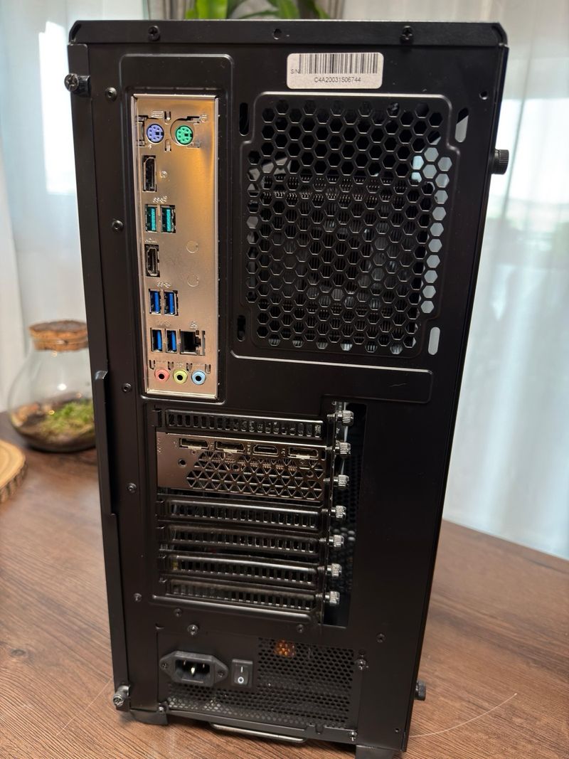 PC sobremesa gaming / edición i7 9700F + GTX 1660 afbeelding 3