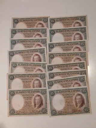 95 billetes españoles.