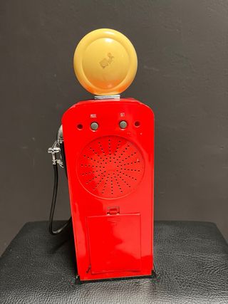 Radio Reloj Estación Servicio Americana