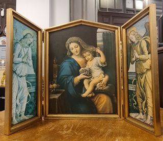 Tríptico Virgen de las Uvas o Madonna con el Niño