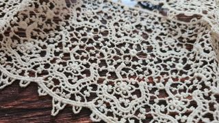 Pizzo antico Schiffli primi ’900- 195 cm