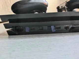 PlayStation 4 Pro 1TB + 2 mandos opciones disponib