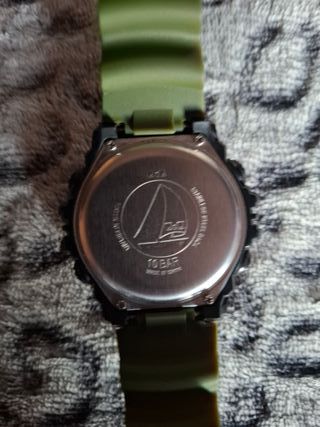 Reloj Q&Q Digital Camuflaje