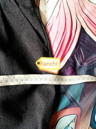 Pantaloni grigi con polsini neri