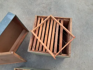 Colmenas de apicultura usadas