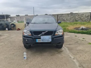 Volvo XC90 2003