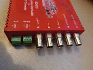 Conversor Analogico a SDI Redbyte SDADC