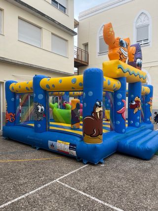 Alquiler castillos hinchables Valencia