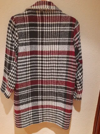 Abrigo de señora a cuadros